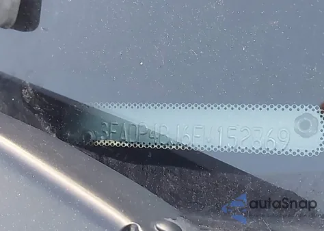 2015 Ford Fiesta Se z USA, uszkodzony, nr VIN 3FADP4BJ6FM152869